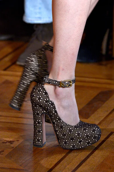 Look 12